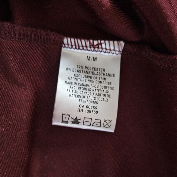 Velvet red cold shoulder dress - Picture 7 of 7